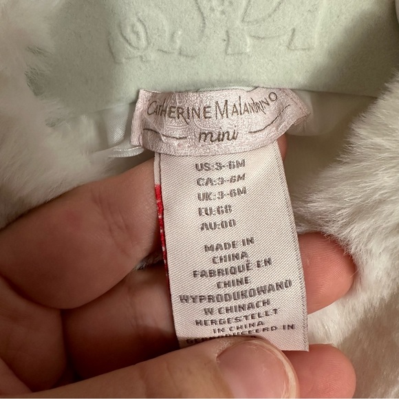 Catherine Malandrino Mini, White Fur Vest with Pink Bow, Winter Wonderland, 3-6 - Picture 6 of 6